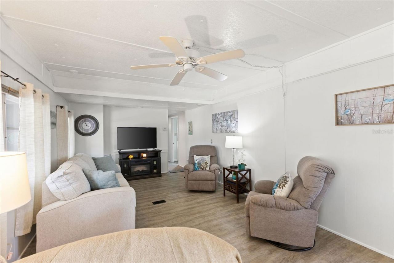 354 Quiet Way, Palmetto, FL 34221 Photo