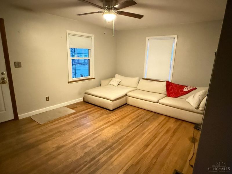 1657 Rhoda Avenue, Clinton Twp, OH 43212 Photo 2