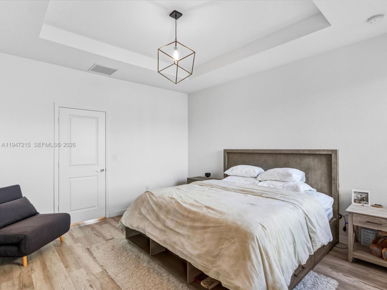 544 NE 206th Ln, Miami, FL 33179 Photo