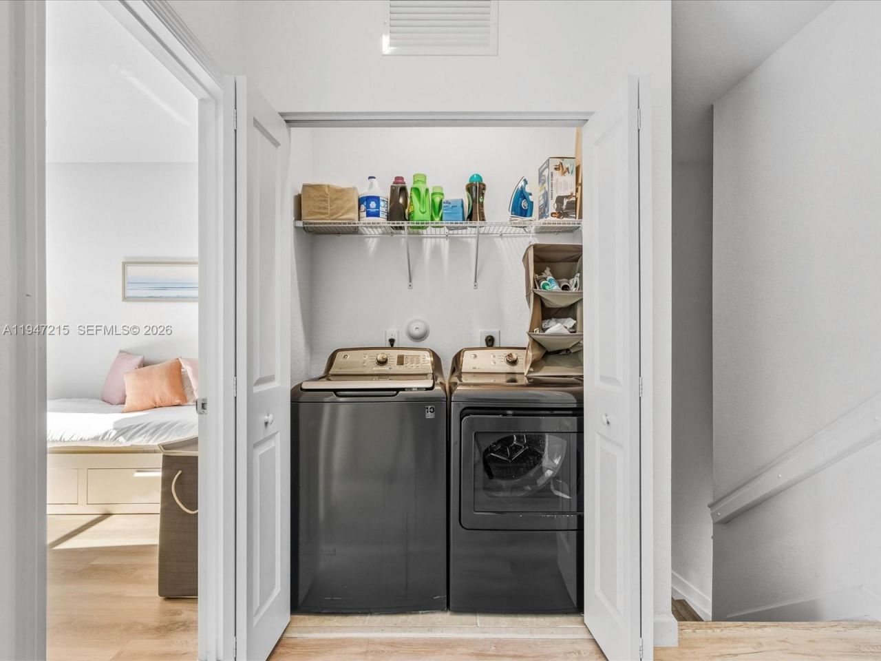 544 NE 206th Ln , Miami, FL 33179 Photo