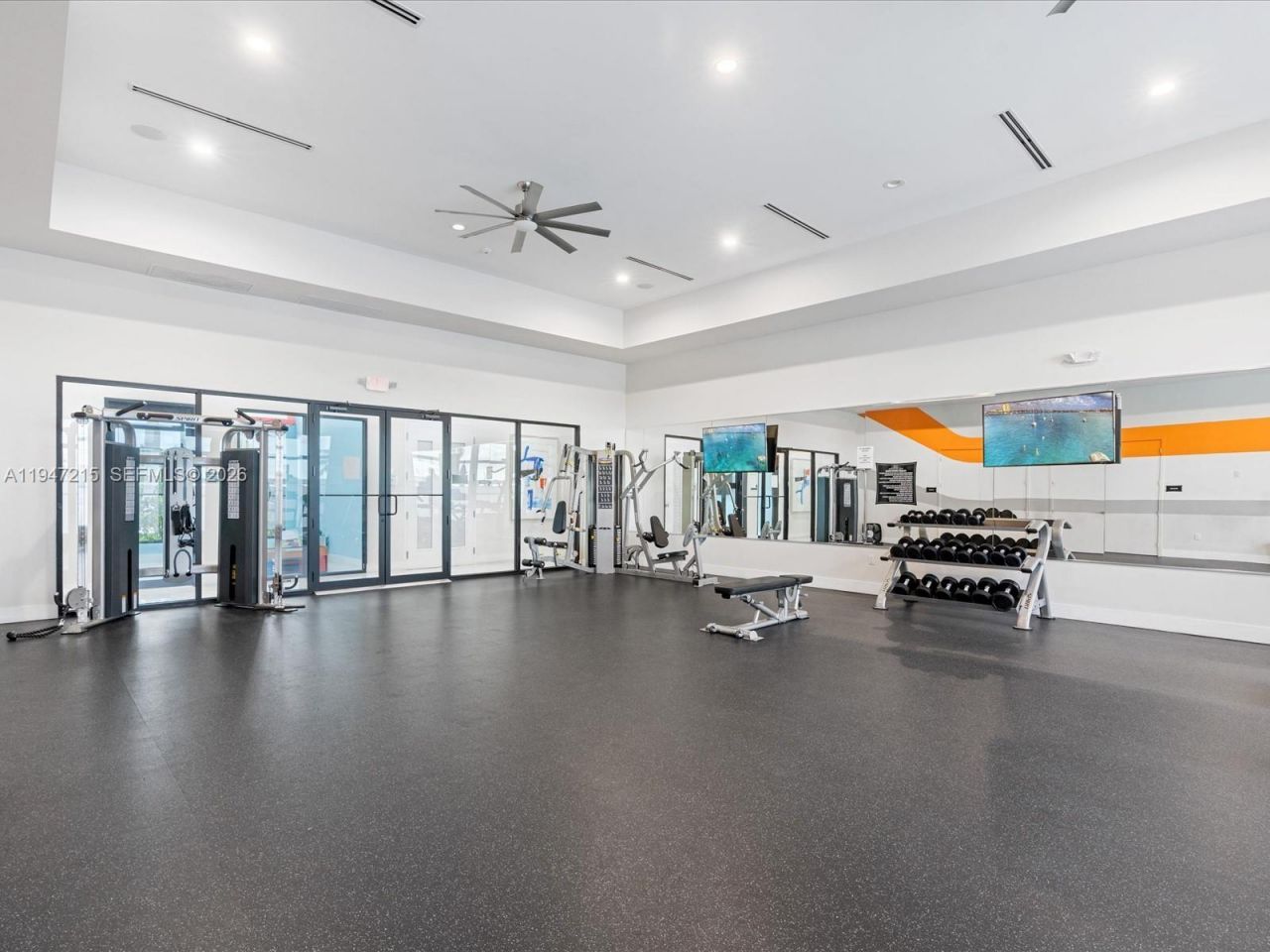 544 NE 206th Ln , Miami, FL 33179 Photo