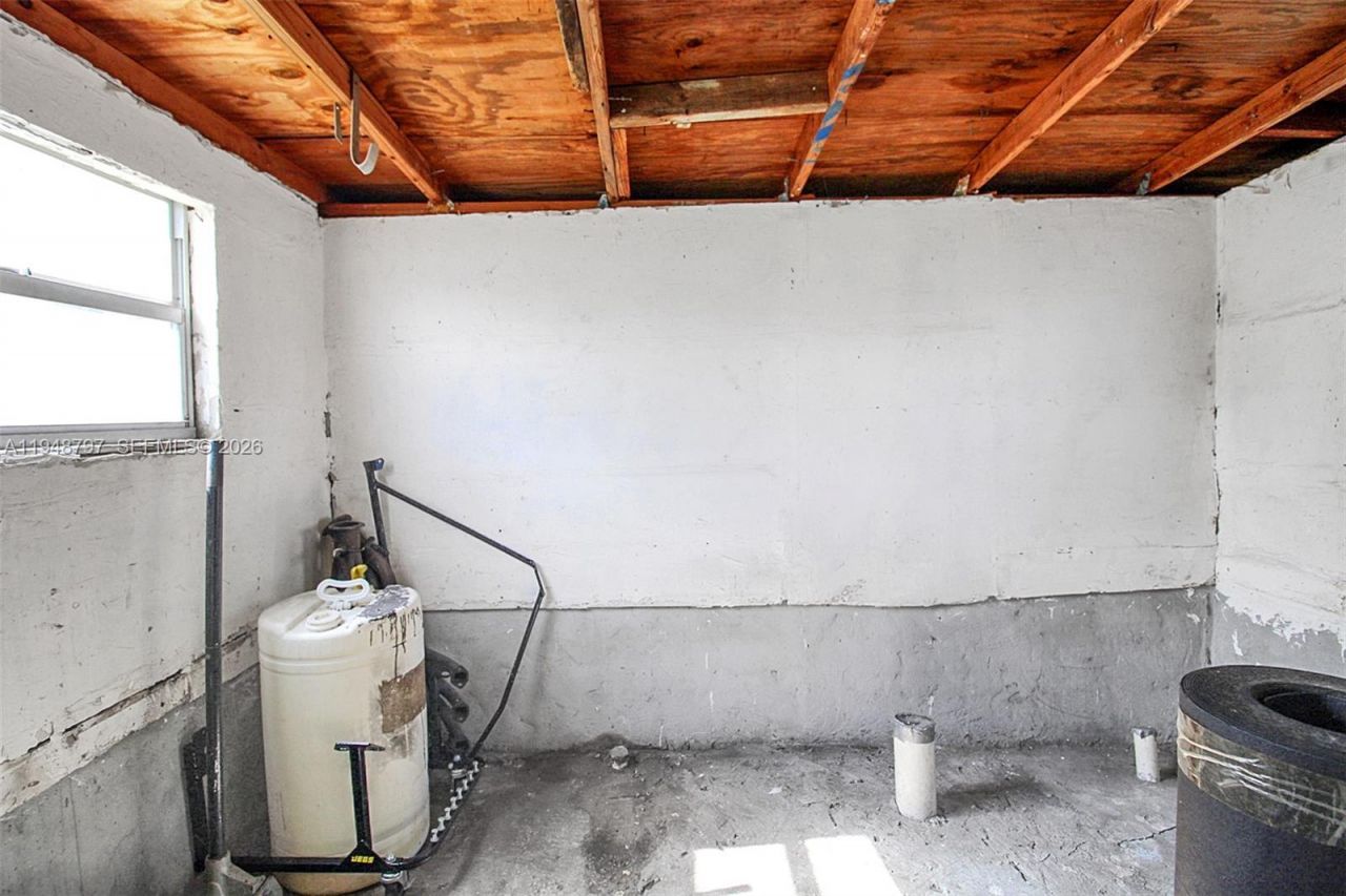 1311 SW 33rd Ter, Fort Lauderdale, FL 33312 Photo