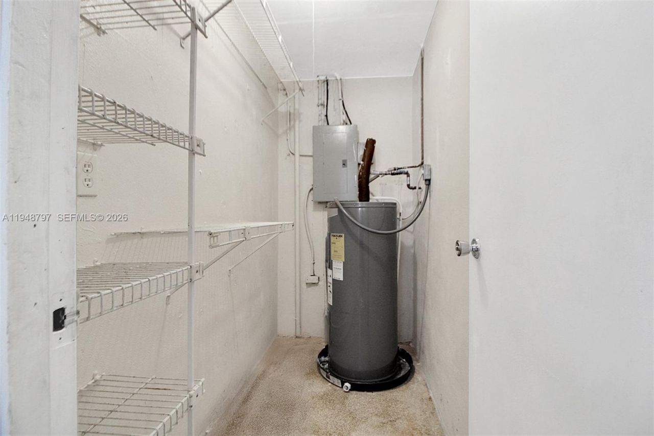 1311 SW 33rd Ter, Fort Lauderdale, FL 33312 Photo