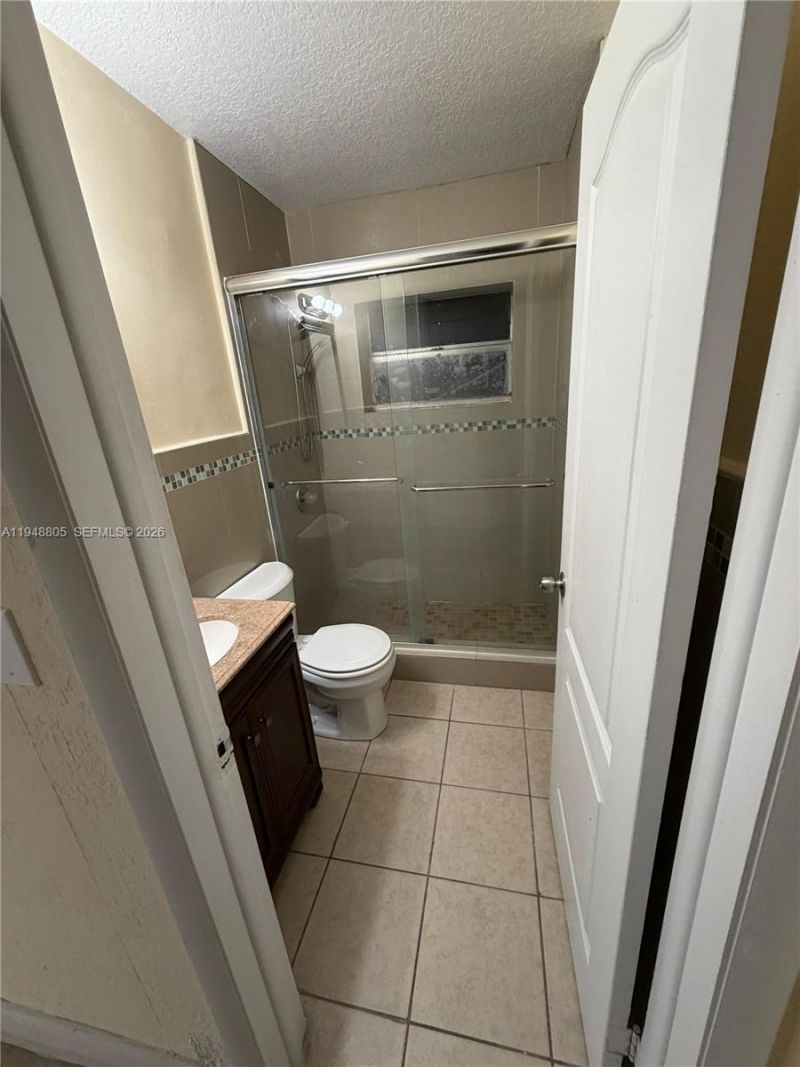 6433 SW 22nd St, Miramar, FL 33023 Photo