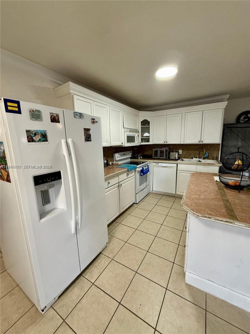 6433 SW 22nd St, Miramar, FL 33023 Photo