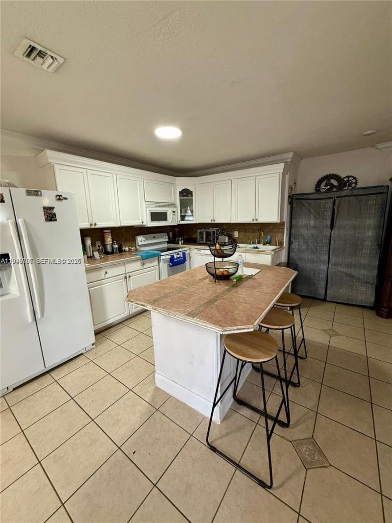 6433 SW 22nd St, Miramar, FL 33023 Photo