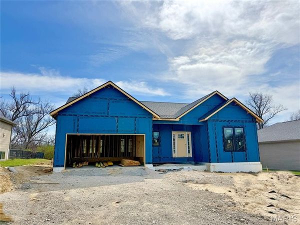 960 Half Moon Lane, Caseyville, IL 62232