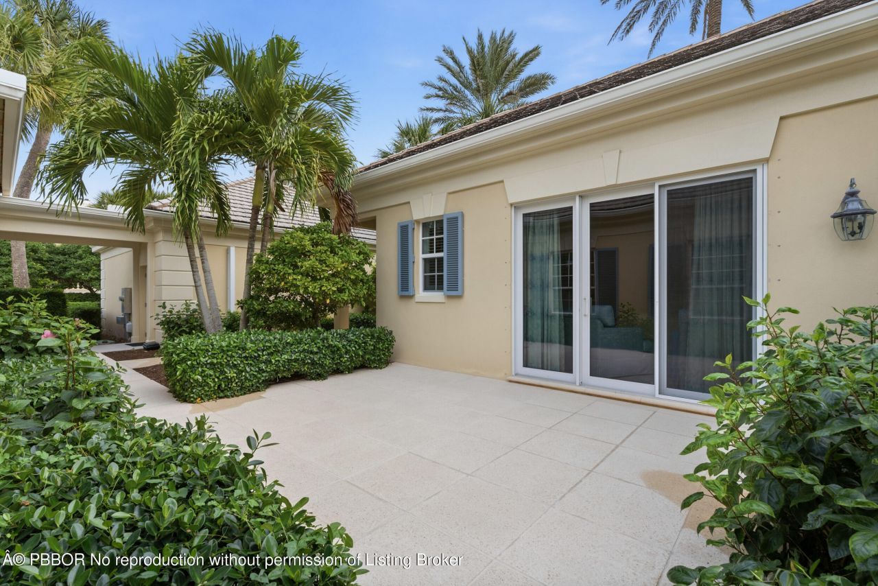 1070 Beach Road, Vero Beach, FL 32963 Photo
