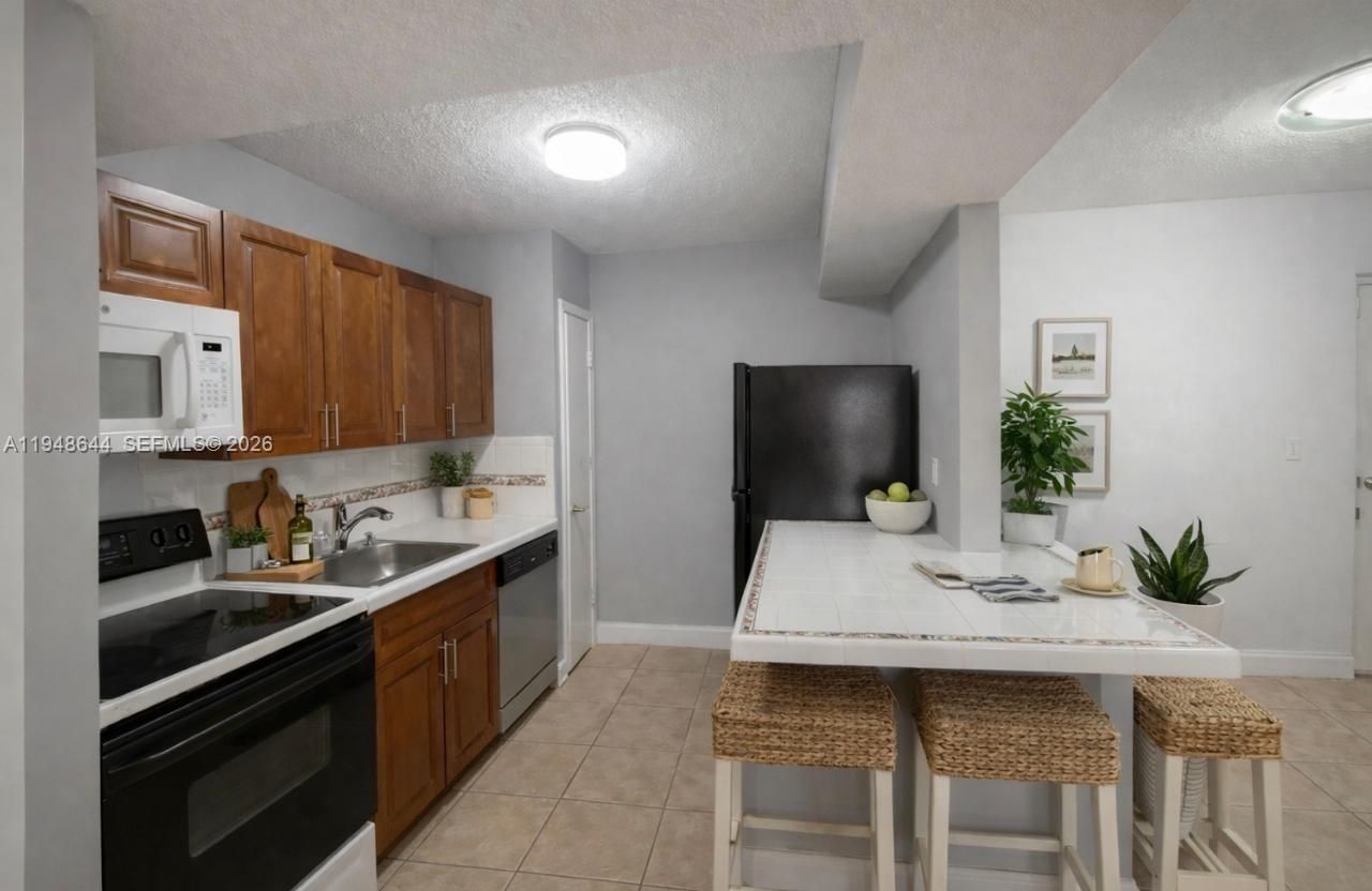 850 SW 129th Pl, Unit 103, Miami, FL 33184 Photo