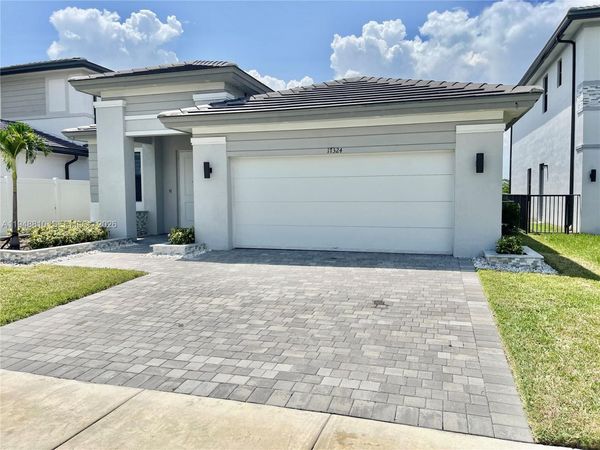 17324 SW 41st St , Miramar, FL 33029