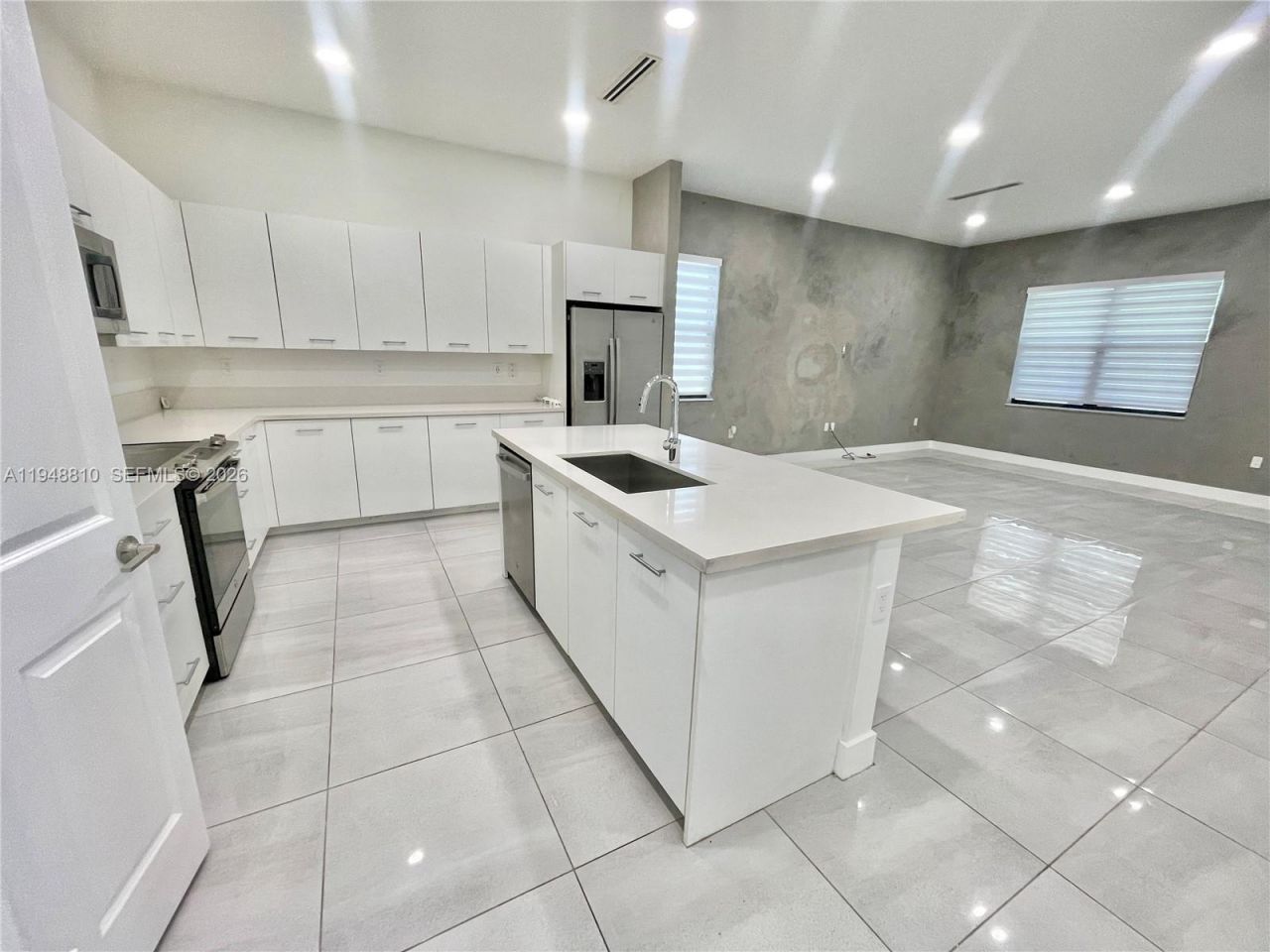 17324 SW 41st St , Miramar, FL 33029 Photo