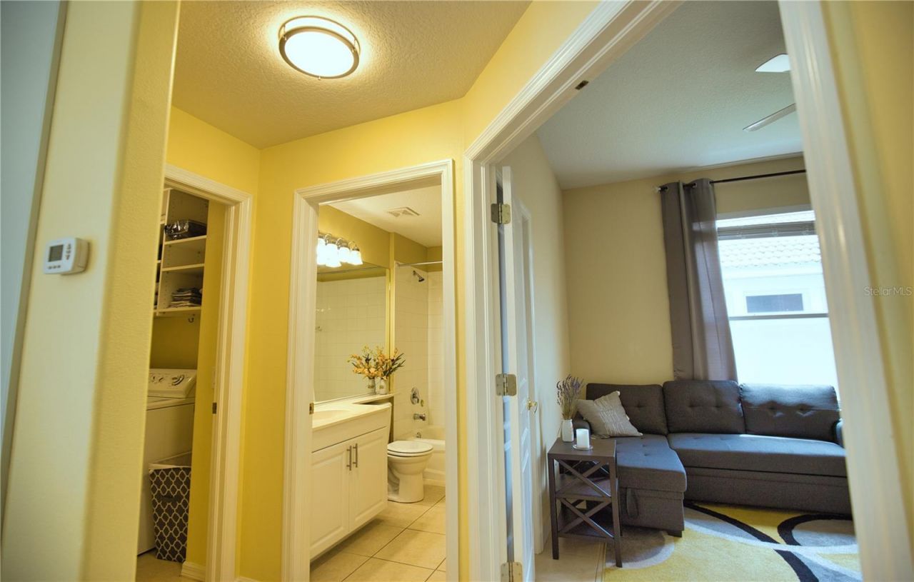 175 Braemar Avenue, Venice, FL 34293 Photo