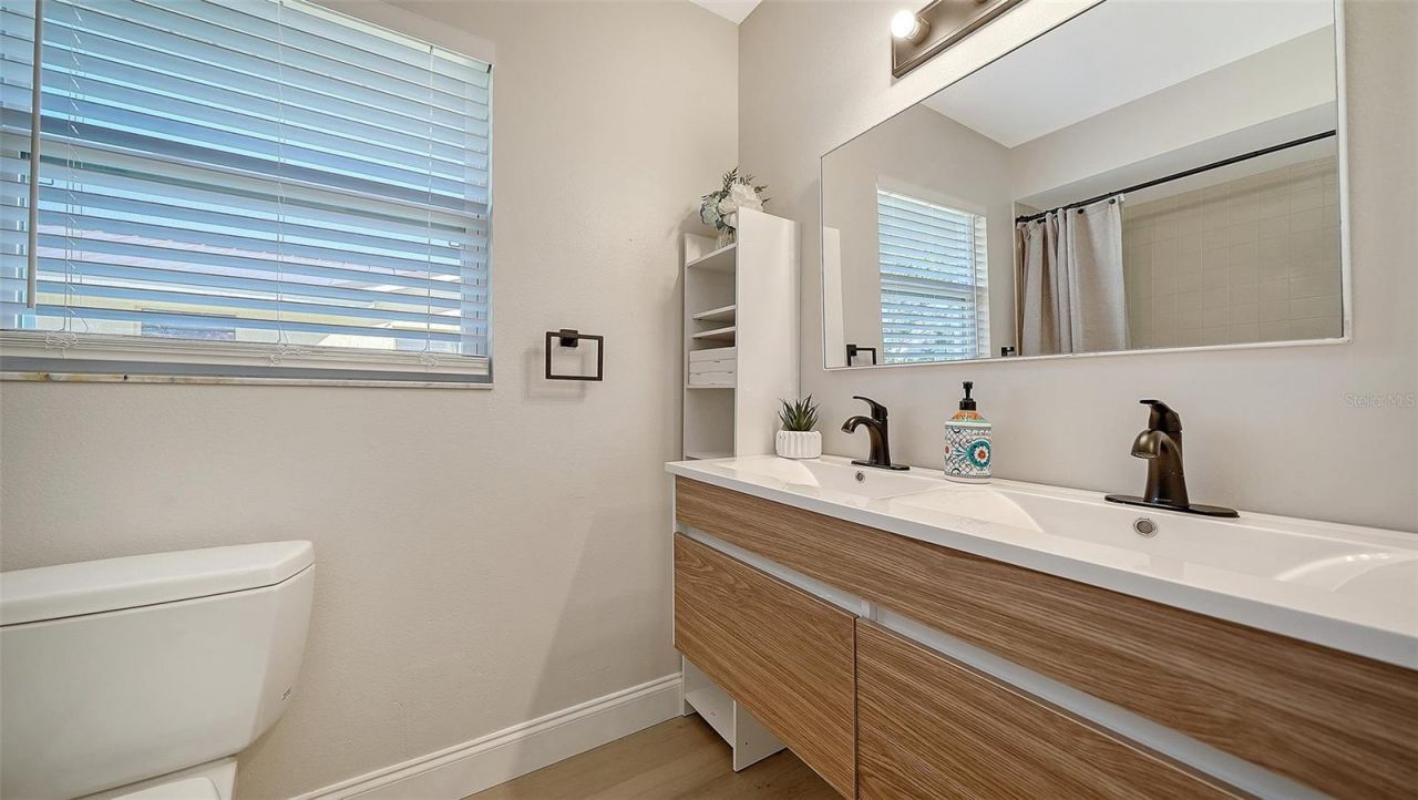 2660 Colorado Street, Sarasota, FL 34237 Photo