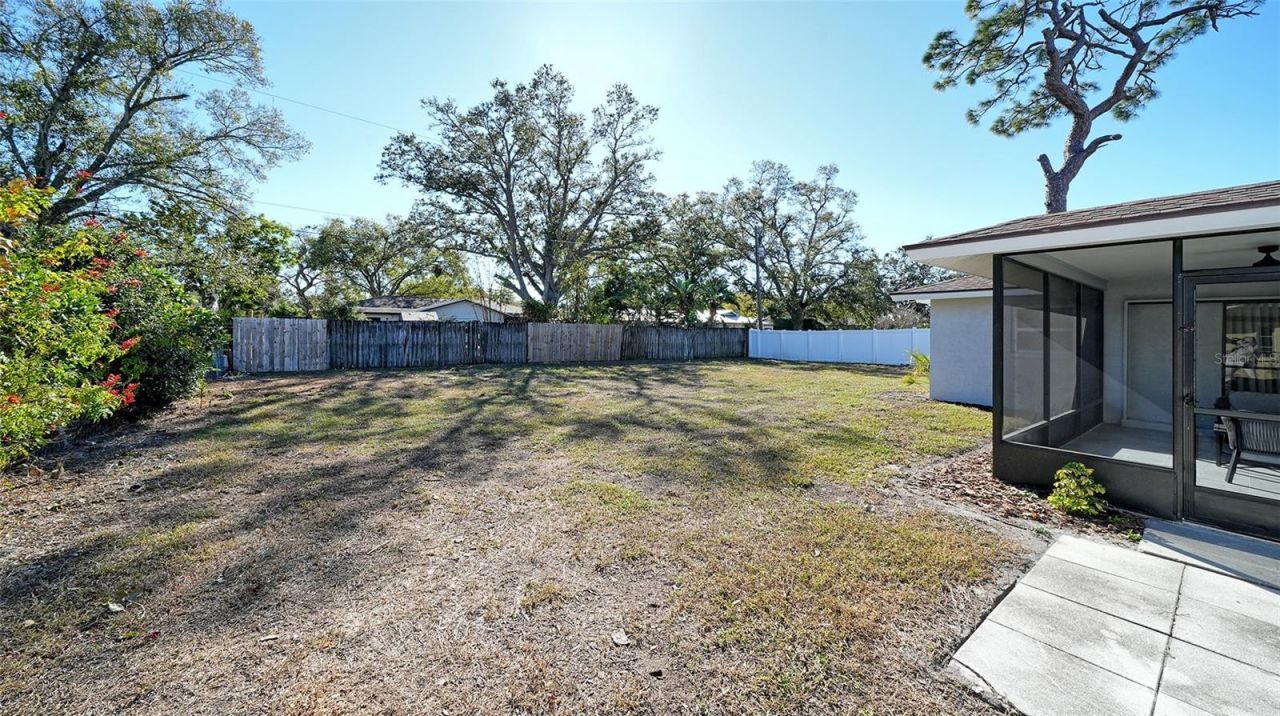 2660 Colorado Street, Sarasota, FL 34237 Photo