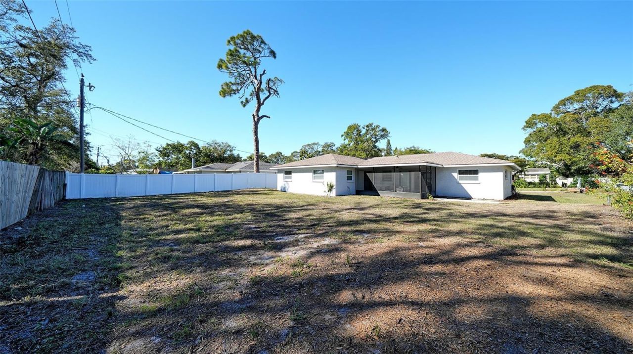 2660 Colorado Street, Sarasota, FL 34237 Photo