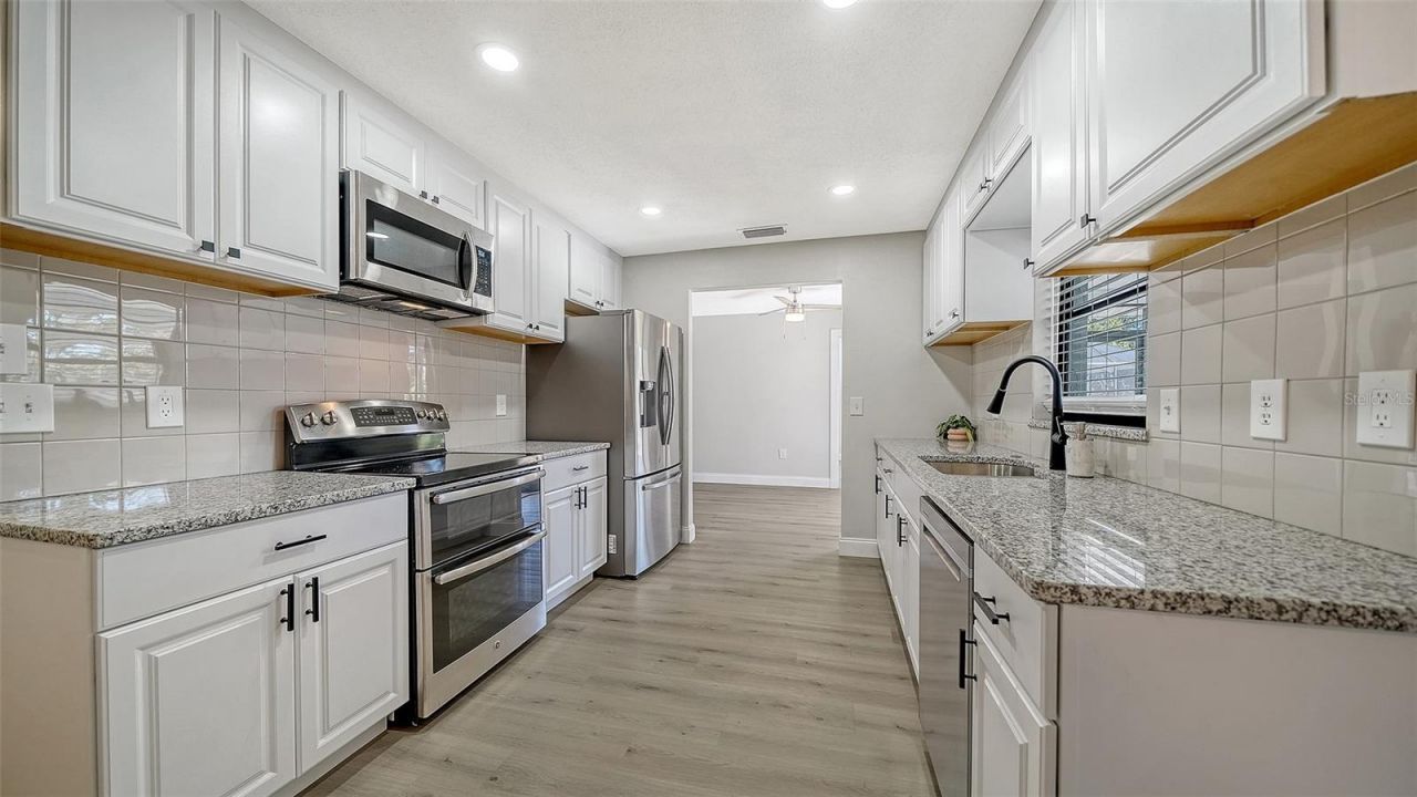 2660 Colorado Street, Sarasota, FL 34237 Photo