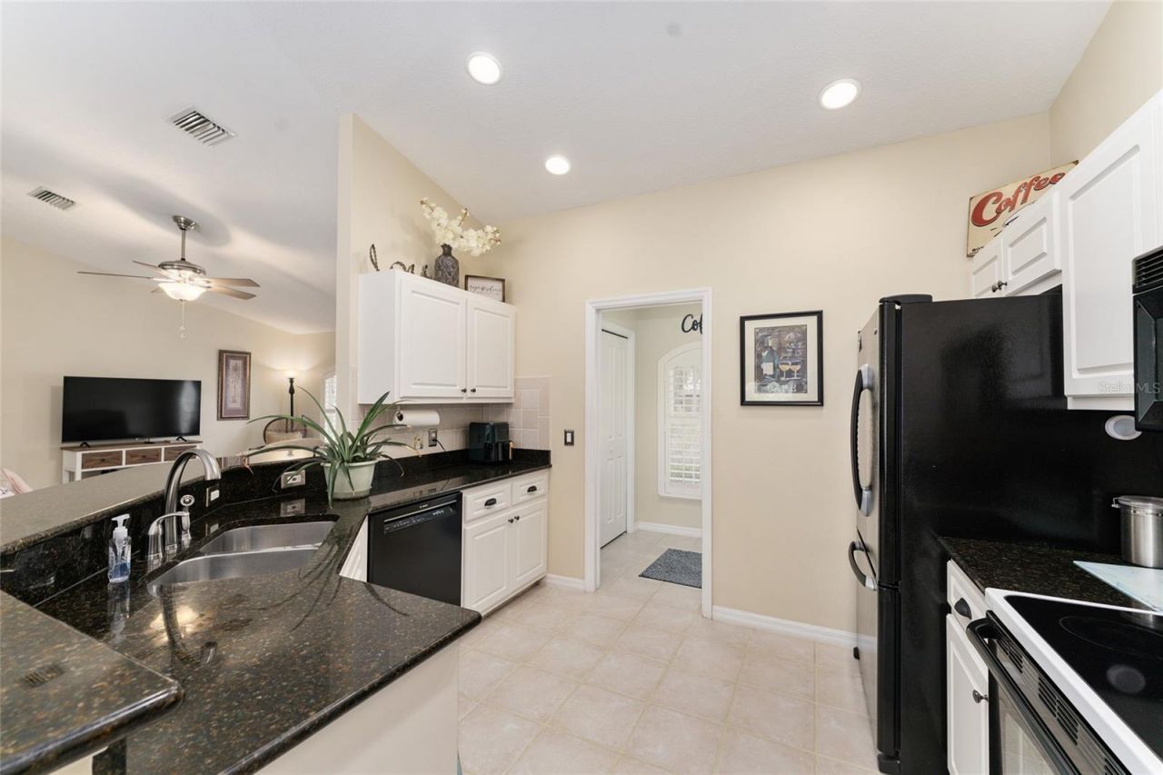 84 S Hunting Lodge Drive, Inverness, FL 34453 Photo