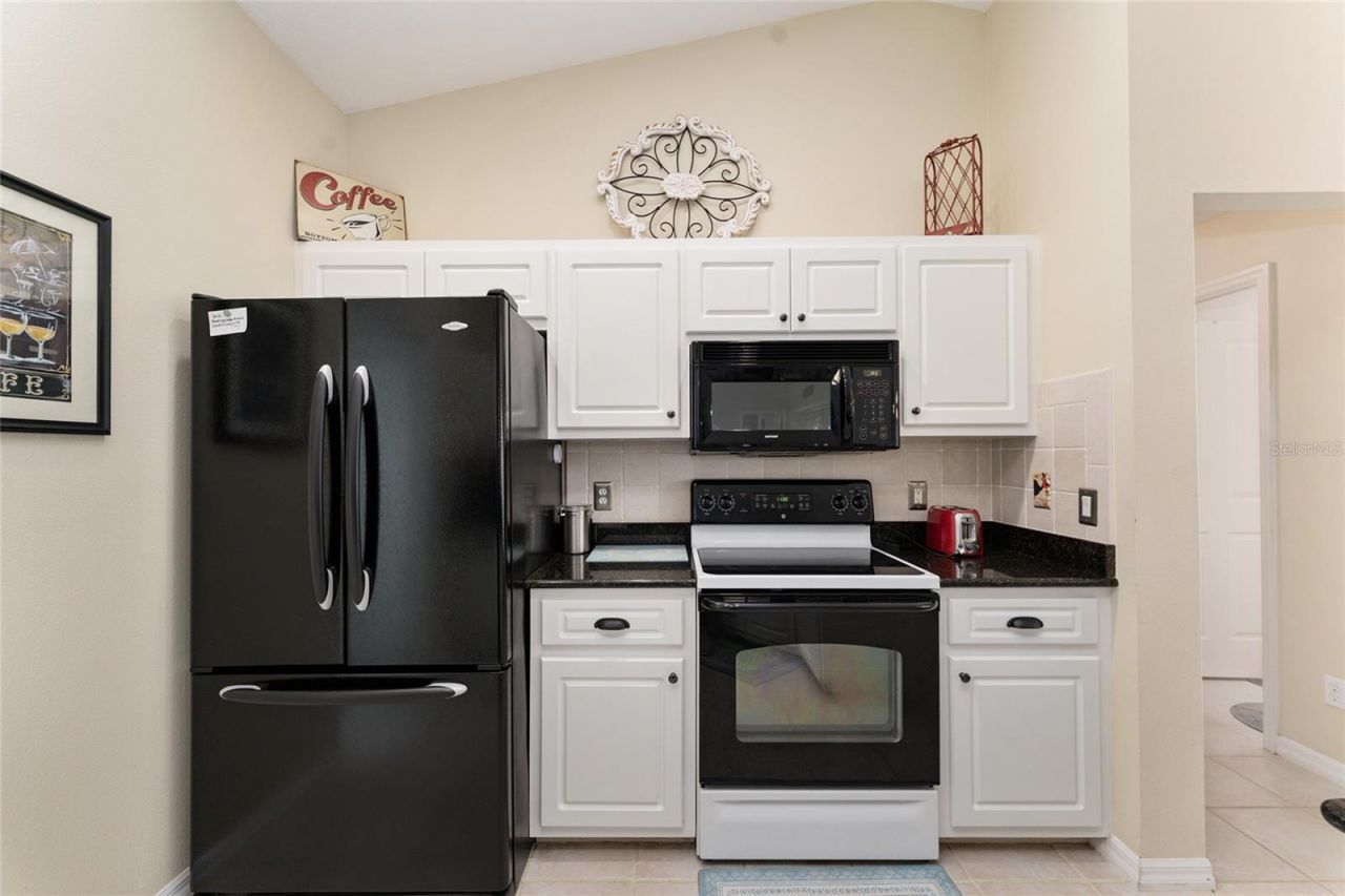 84 S Hunting Lodge Drive, Inverness, FL 34453 Photo