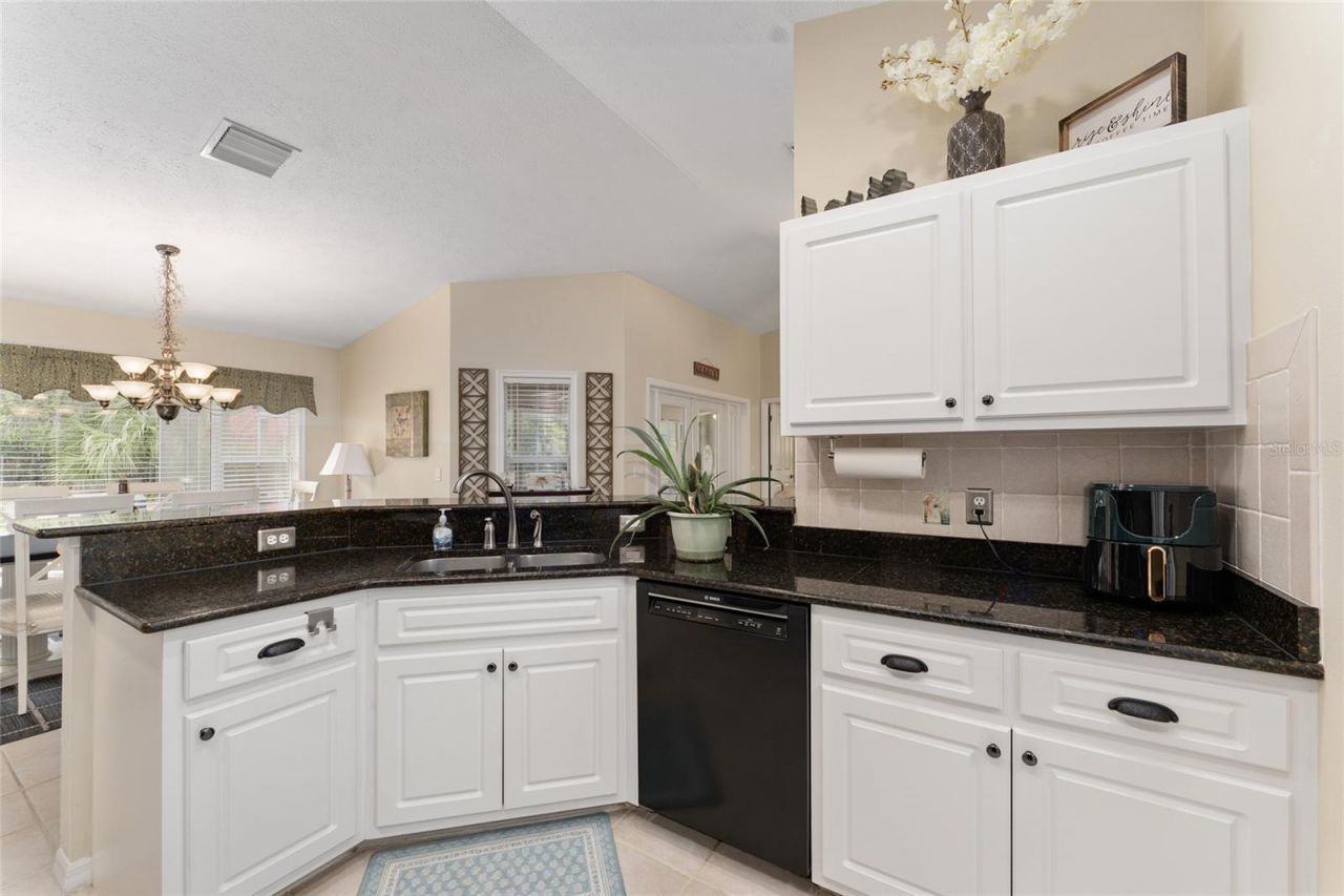 84 S Hunting Lodge Drive, Inverness, FL 34453 Photo