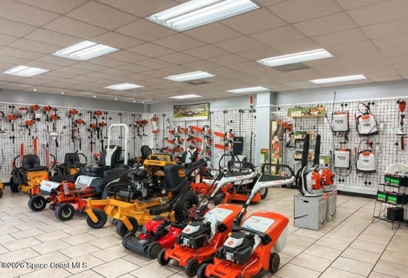 2299 Aurora Road , Melbourne, FL 32935 Photo