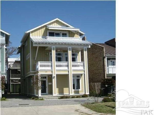 432 Bayfront Pkwy, Unit B, Pensacola, FL 32502