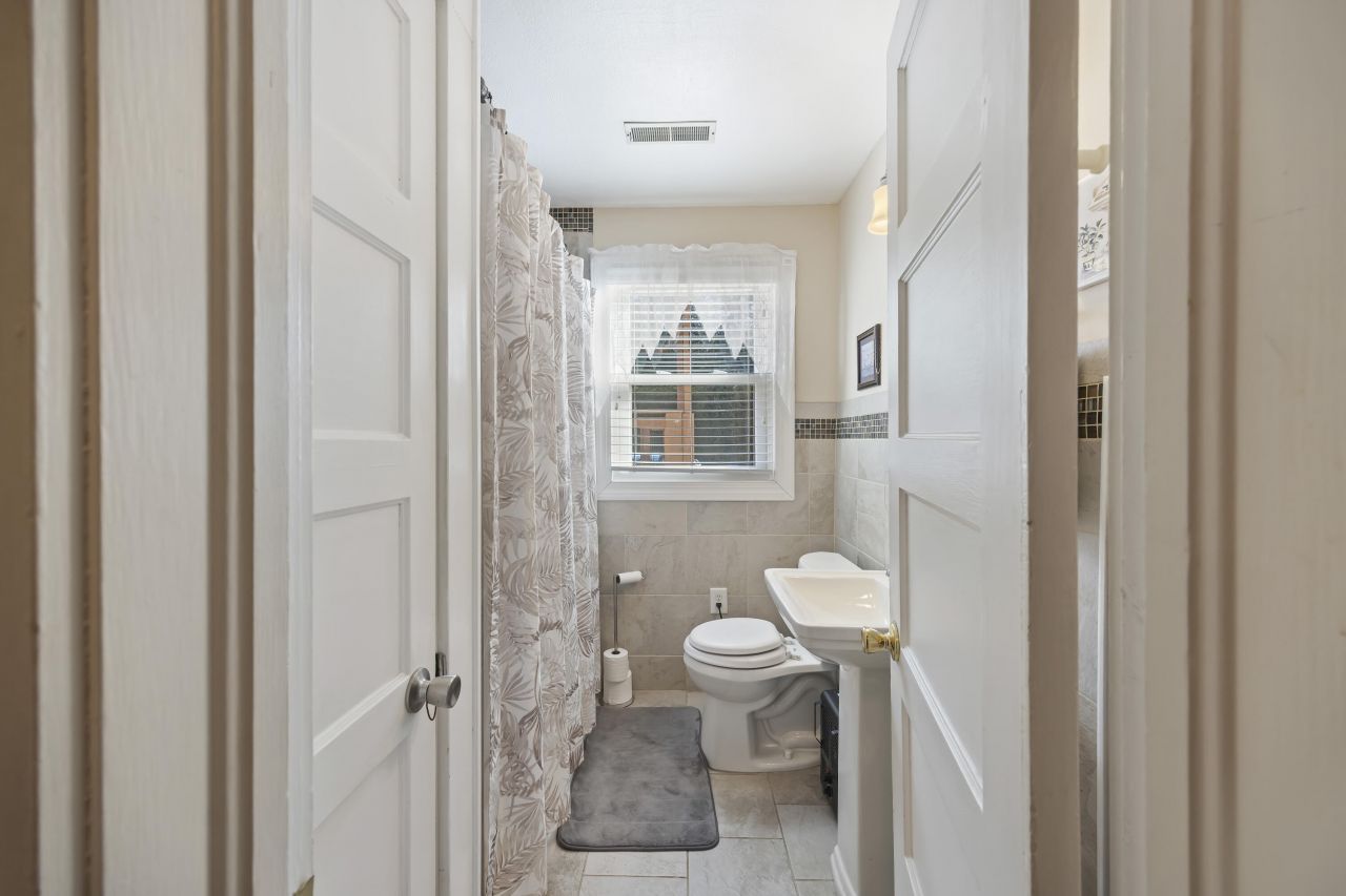 1744 Opal Avenue Photo 29