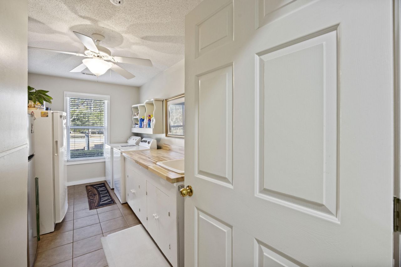 1744 Opal Avenue Photo 30