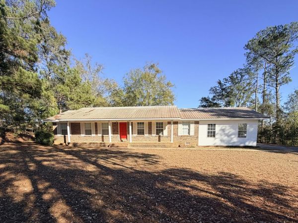 2120 River Road, Sneads, FL 32460