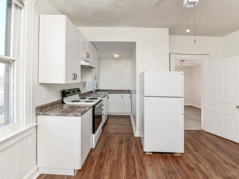 4025 Deer Park Avenue, Deer Park, OH 45236 Photo 6