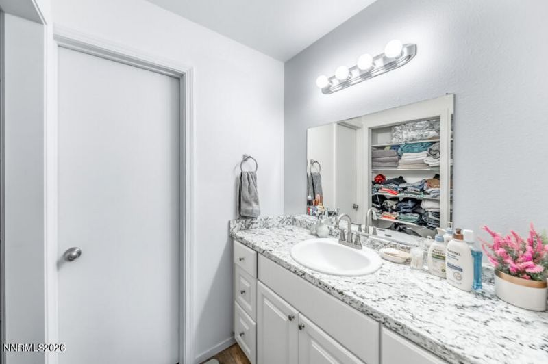 979 Damon Lane, Sparks, NV 89431 Photo