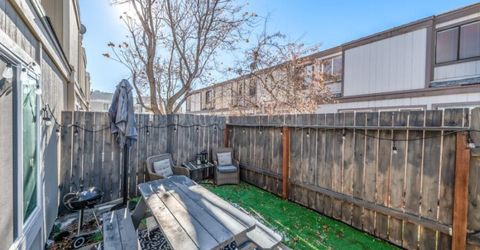 979 Damon Lane, Sparks, NV 89431 Photo