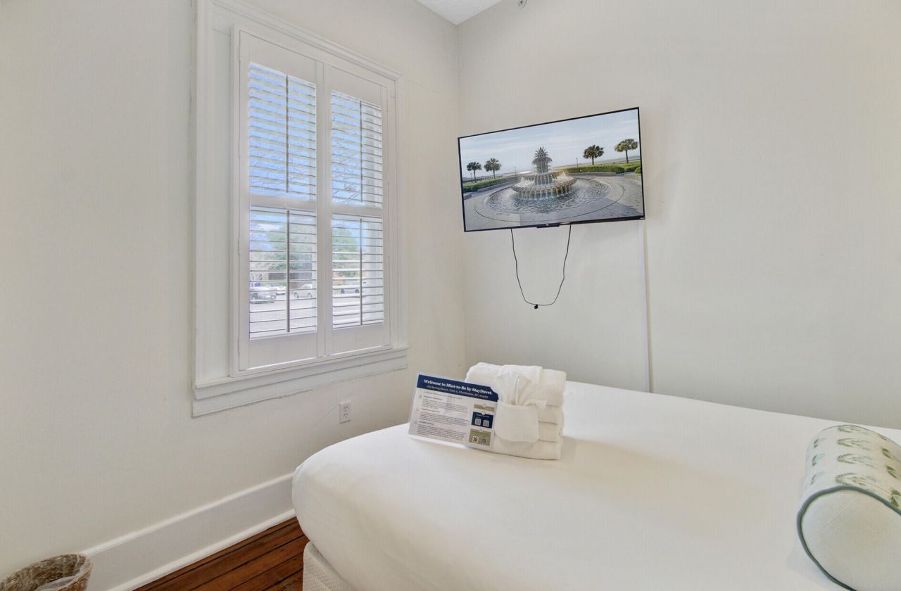 165 Spring Street Photo 19