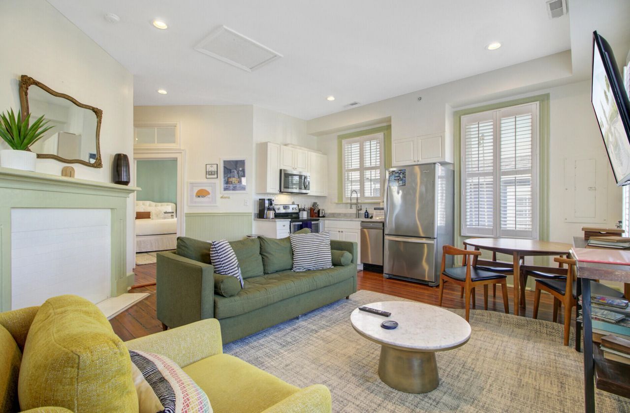 165 Spring Street Photo 25