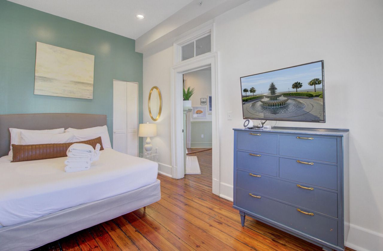 165 Spring Street Photo 29