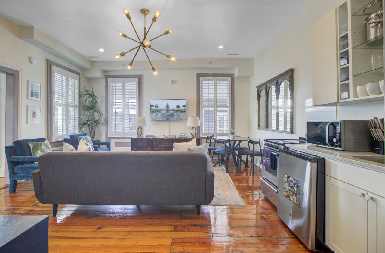 165 Spring Street Photo 34