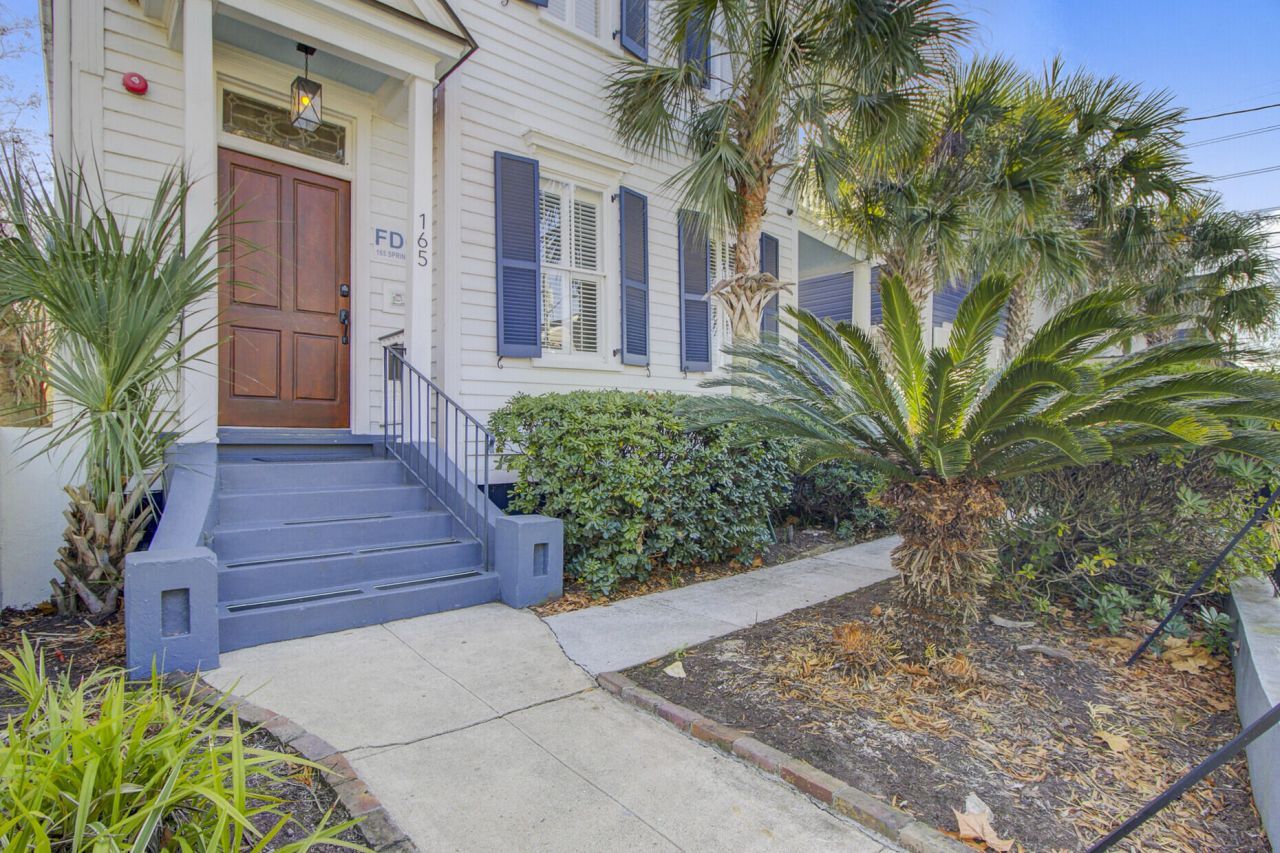 165 Spring Street Photo 4