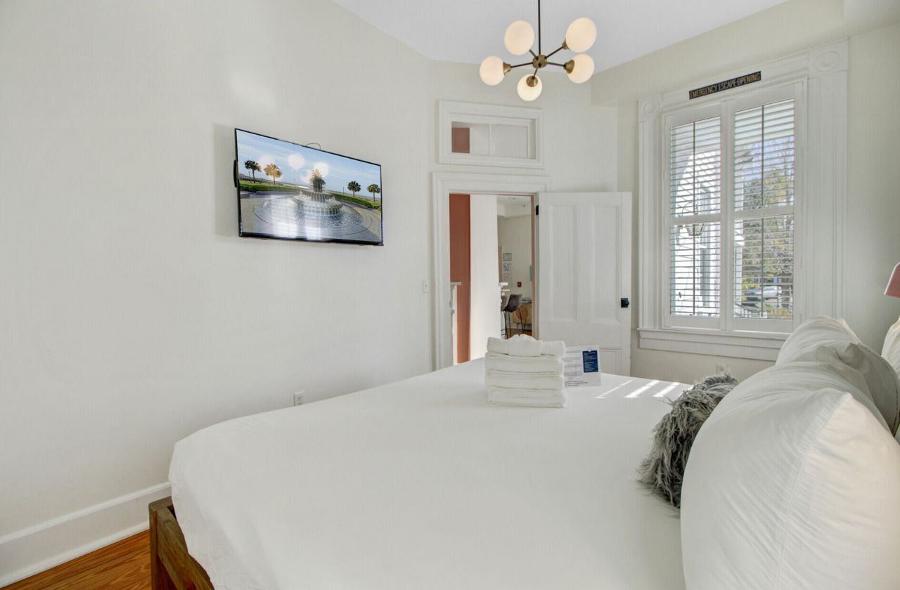 165 Spring Street Photo 58