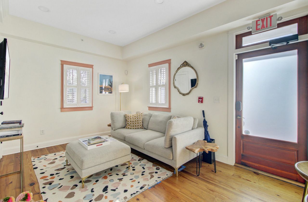 165 Spring Street Photo 65