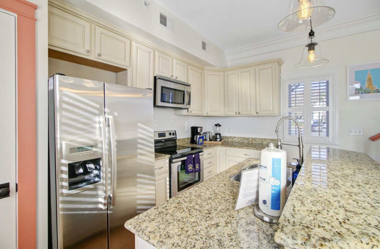 165 Spring Street Photo 67