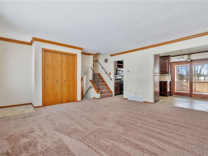 6733 Dale Avenue NW, Massillon, OH 44646 Photo 5