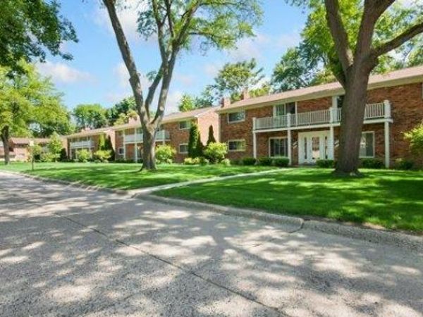 516 NEFF Lane Lane , Grosse Pointe, MI 48230
