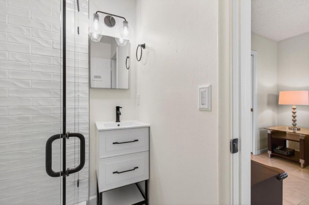 1721 NW 20th Avenue, Unit 201, Delray Beach, FL 33445 Photo