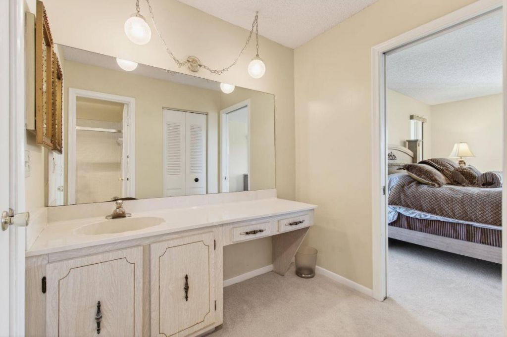 1721 NW 20th Avenue, Unit 201, Delray Beach, FL 33445 Photo