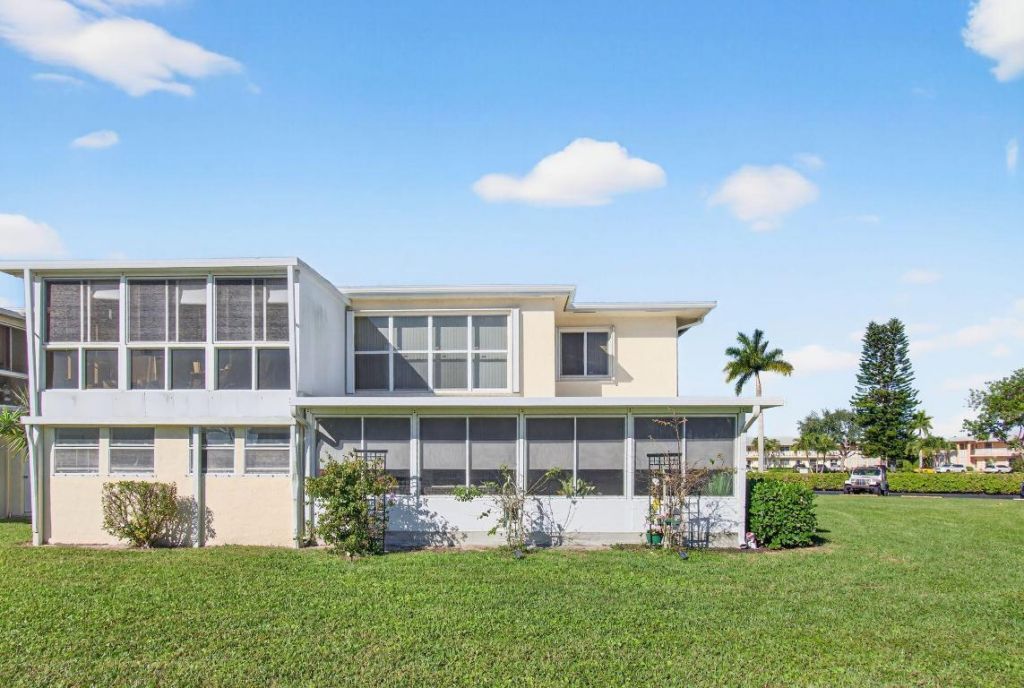 1721 NW 20th Avenue, Unit 201, Delray Beach, FL 33445 Photo