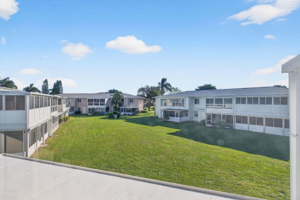 1721 NW 20th Avenue, Unit 201, Delray Beach, FL 33445 Photo