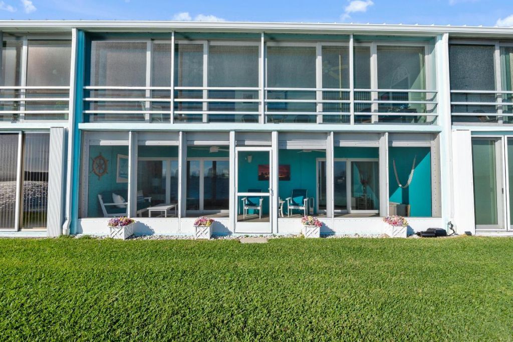 100 Wettaw Lane, Unit 9, North Palm Beach, FL 33408 Photo