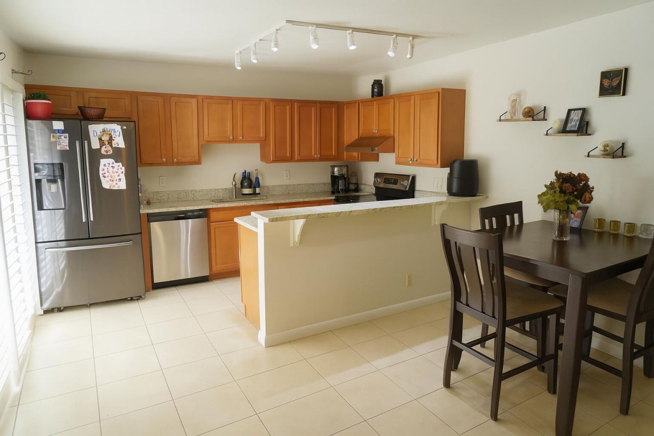 2407 Waterside Drive, Lake Worth, FL 33461 Photo