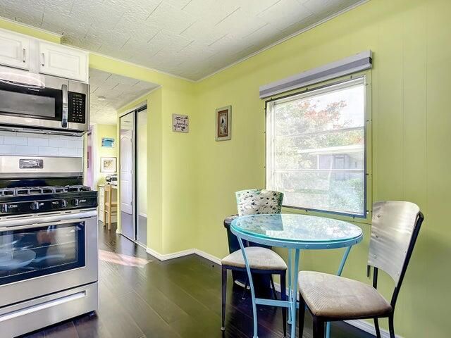 4215 Meadow View Drive, Boynton Beach, FL 33436 Photo