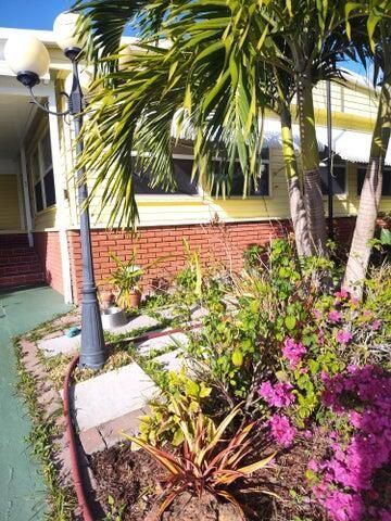 4215 Meadow View Drive, Boynton Beach, FL 33436 Photo