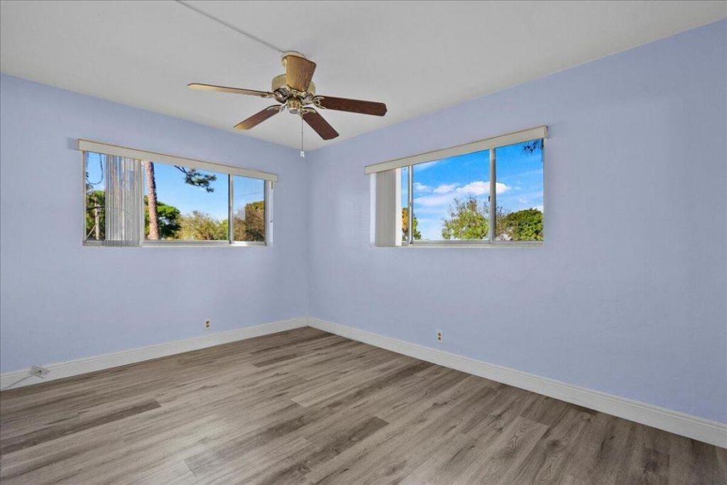 2004 Lake Osborne Drive, Unit 1, Lake Worth Beach, FL 33461 Photo